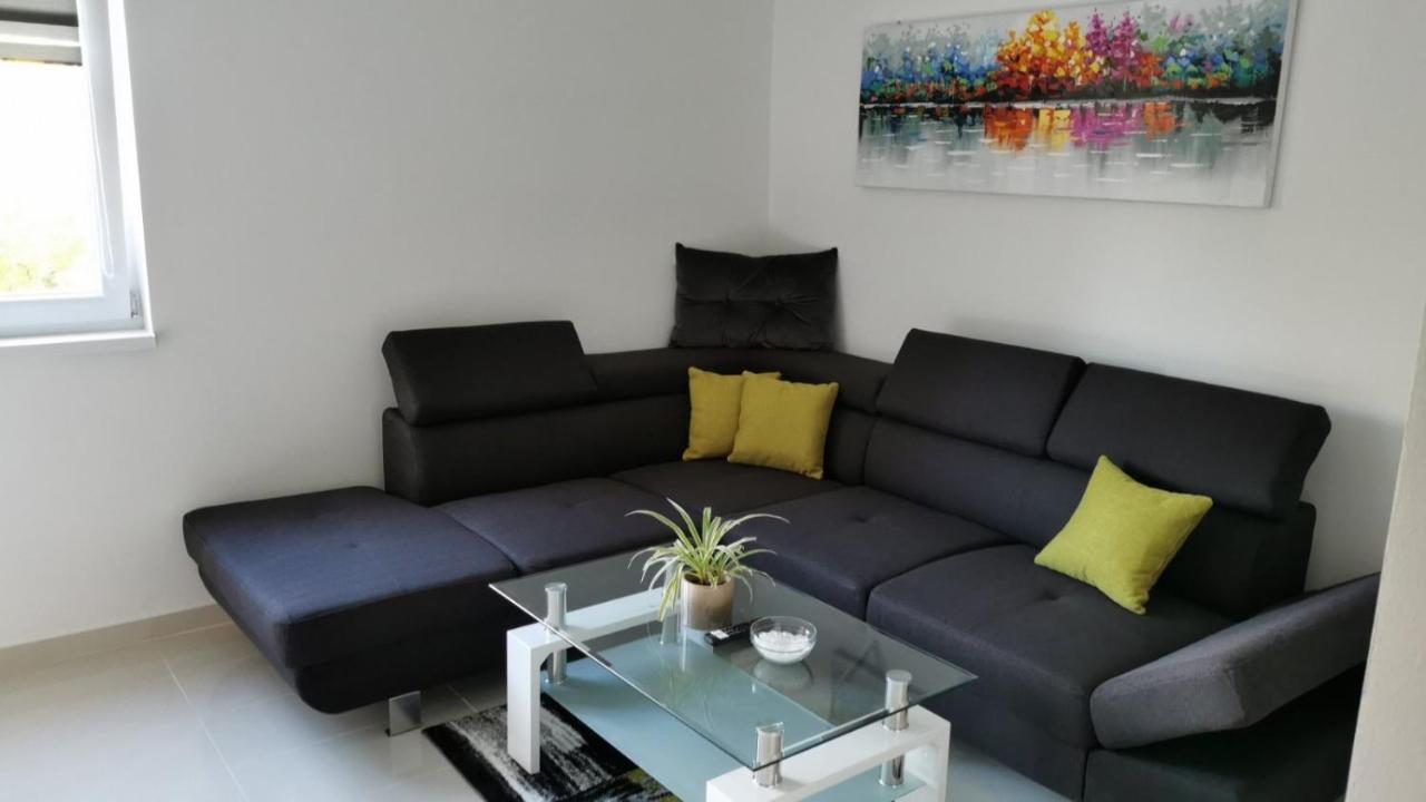 Apartment Deni Pola Esterno foto