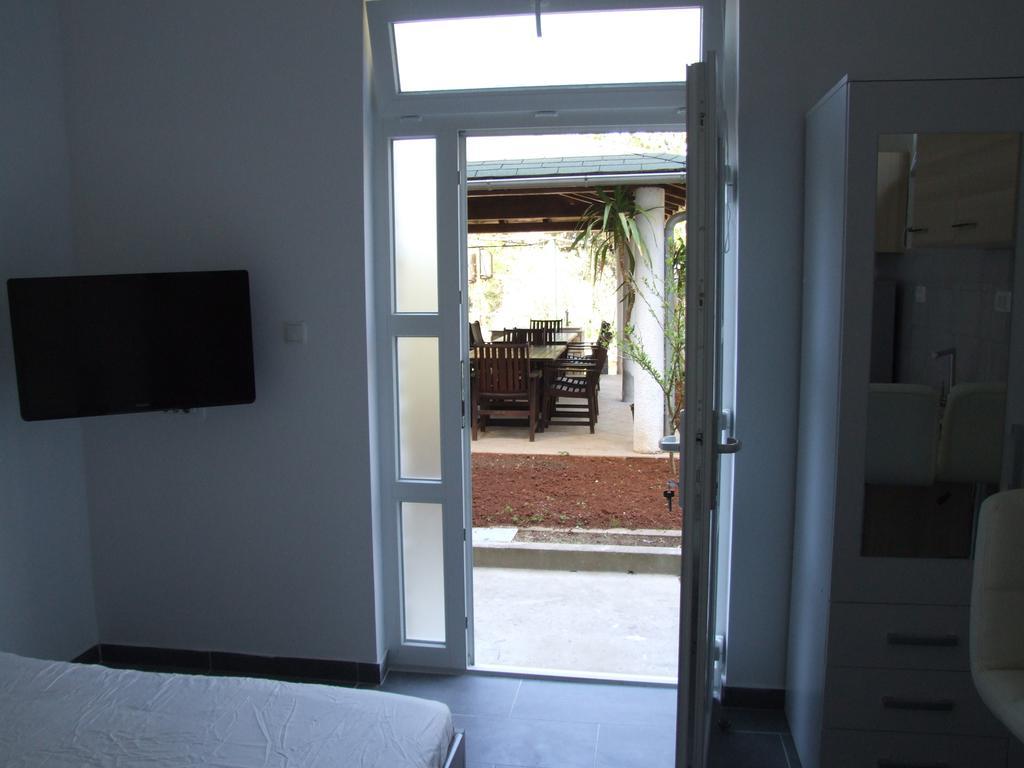 Apartment Deni Pola Esterno foto